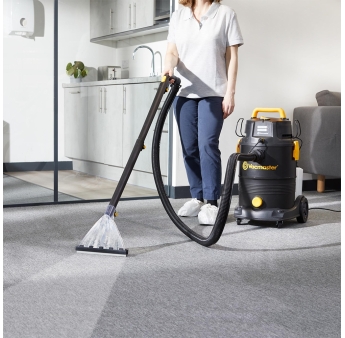 Nat/droogzuiger / shampoo 1300W - 30L