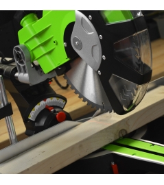 VERSTEKZAAG 2100W 305MM