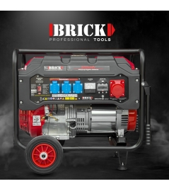 Groupe électrogène max 6000W avec roues et prise triphasée