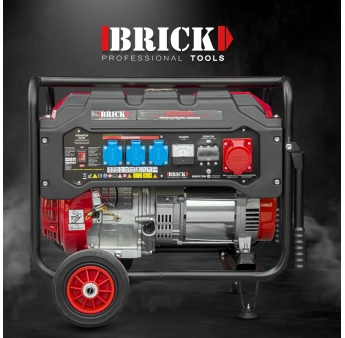 Groupe électrogène max 6000W avec roues et prise triphasée