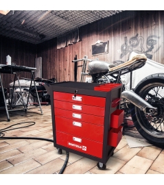 WERKPLAATSWAGEN MET 5 LADEN + TOEBEHOREN